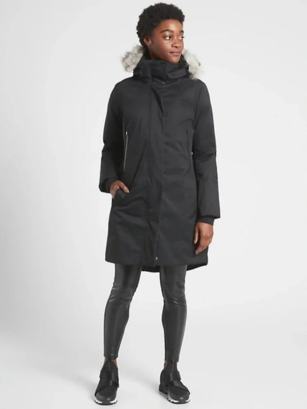 Athleta Outbound Parka II Down Jacket Faux Fur Hood, Black, Size Large